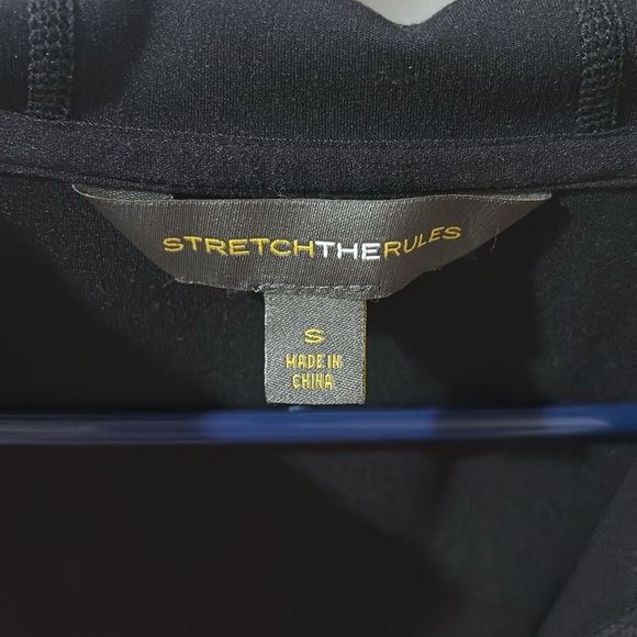 Active Jacket - Picture 3 of 4